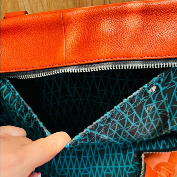 Beautiful Bimba and Lola travel suitcase. - Picture 10 of 14